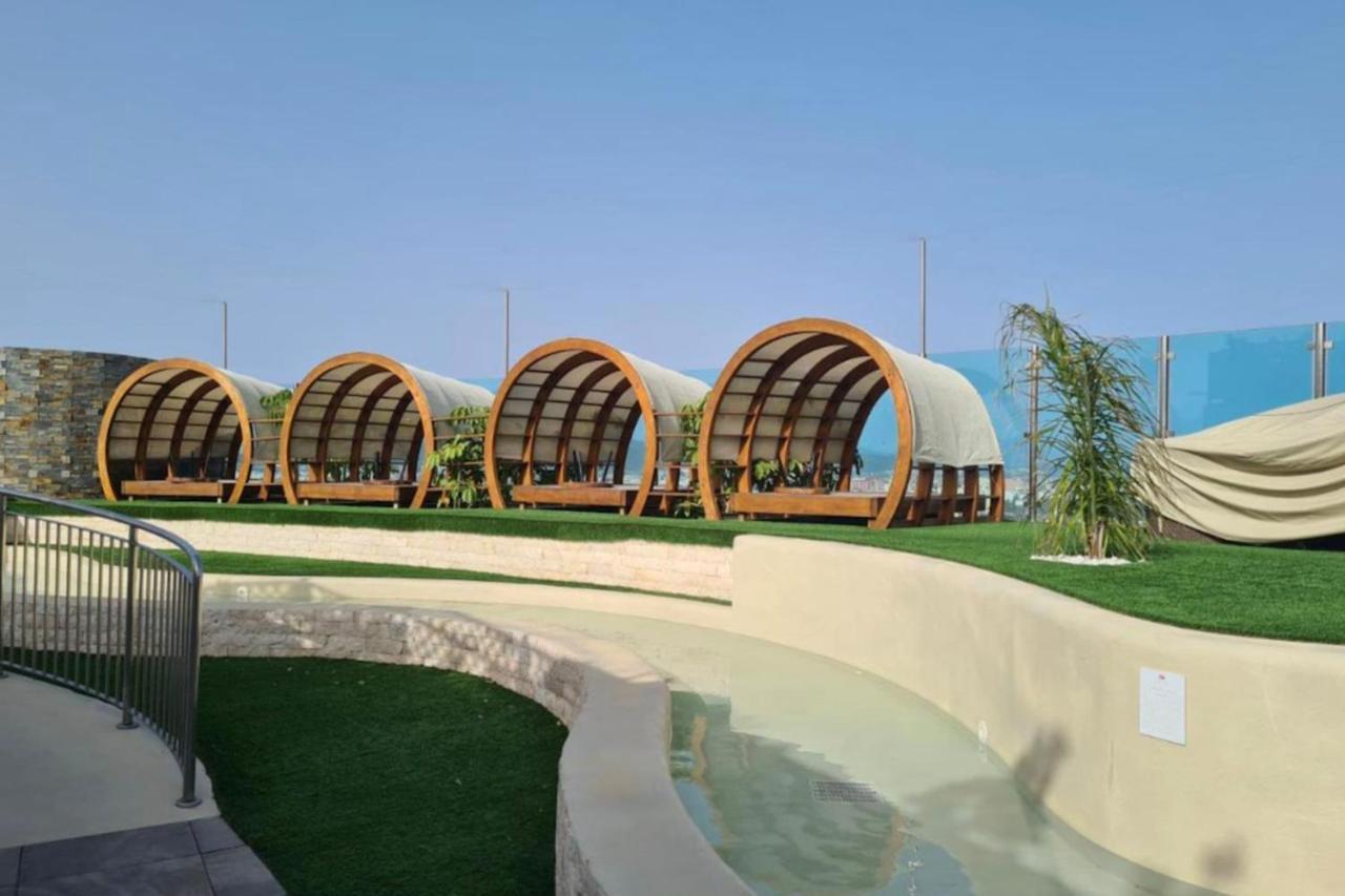 Seaside Serenity Oasis - High Floor - Stunning Views Cebelitarık Dış mekan fotoğraf