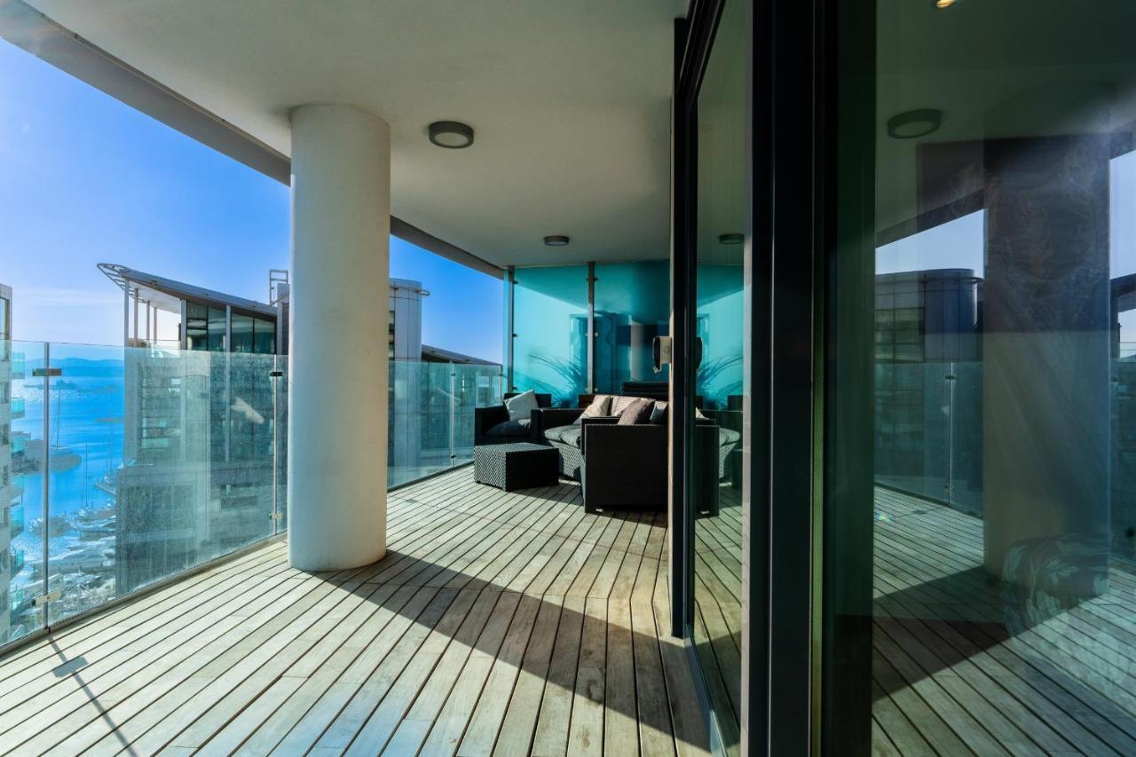 Seaside Serenity Oasis - High Floor - Stunning Views Cebelitarık Dış mekan fotoğraf