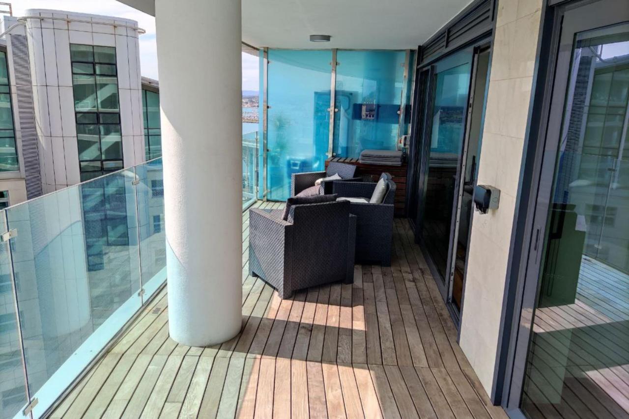 Seaside Serenity Oasis - High Floor - Stunning Views Cebelitarık Dış mekan fotoğraf